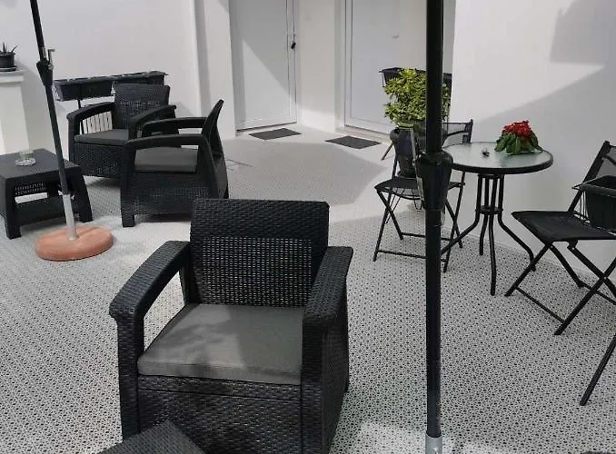 Apartment Sea La Vie *
